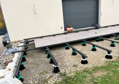 TERRASSE CÉRAMIQUE SUR PLOTS