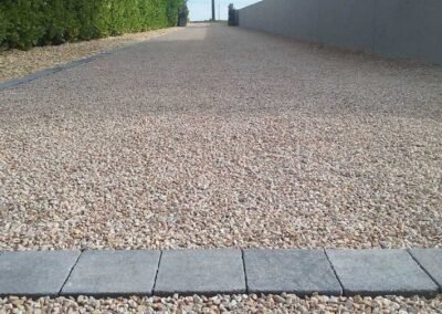 allée en gravillon stabilisé