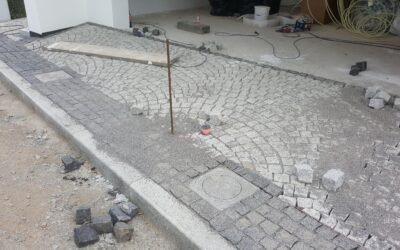 Allée en pavé en Seine-et-Marne (77) : pierre naturelle, granit, pavé drainant et préparation de sol professionnelle